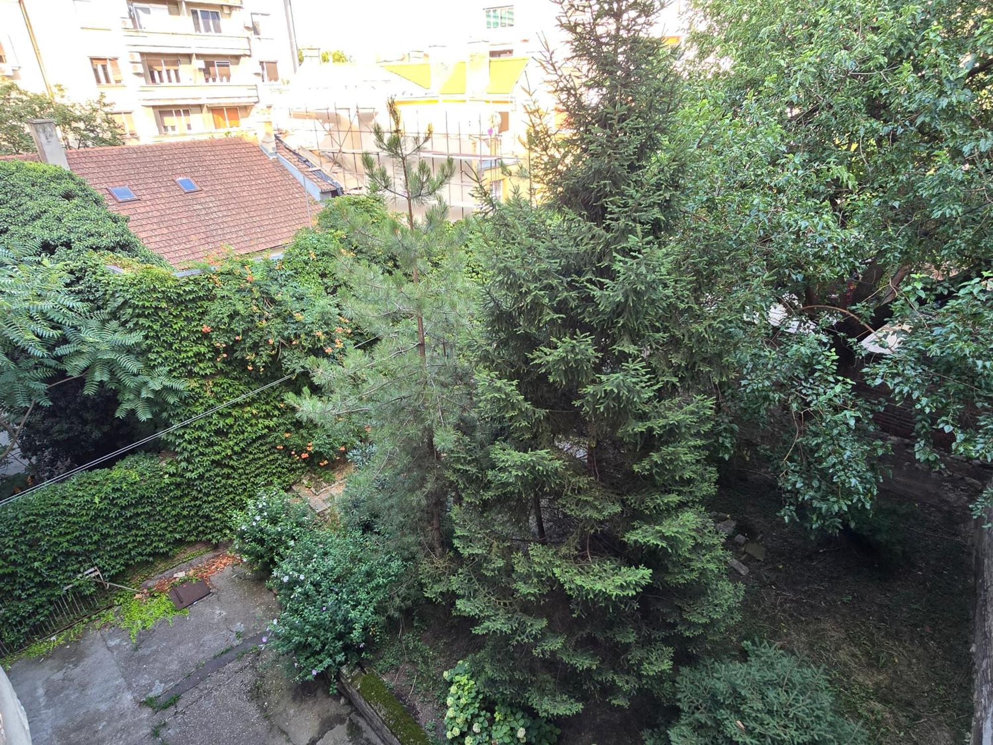 Azzurro Belgrad