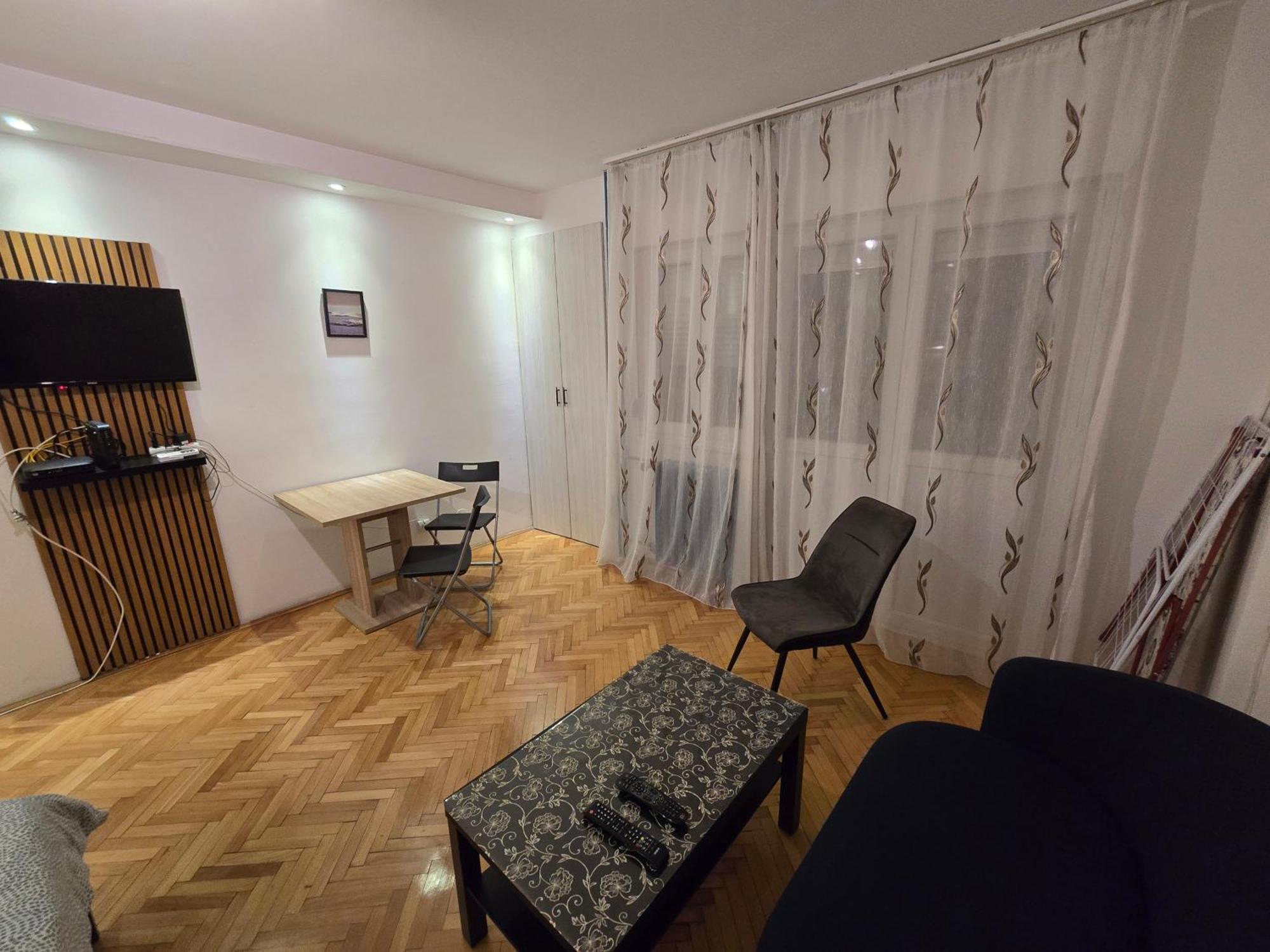 Apartment Azzurro Belgrad